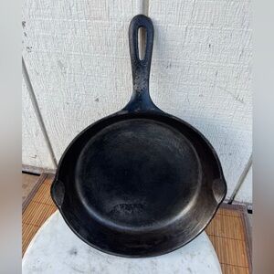 Antique/Vtg 10.5” Doulle Spout Skillet - Made in USA